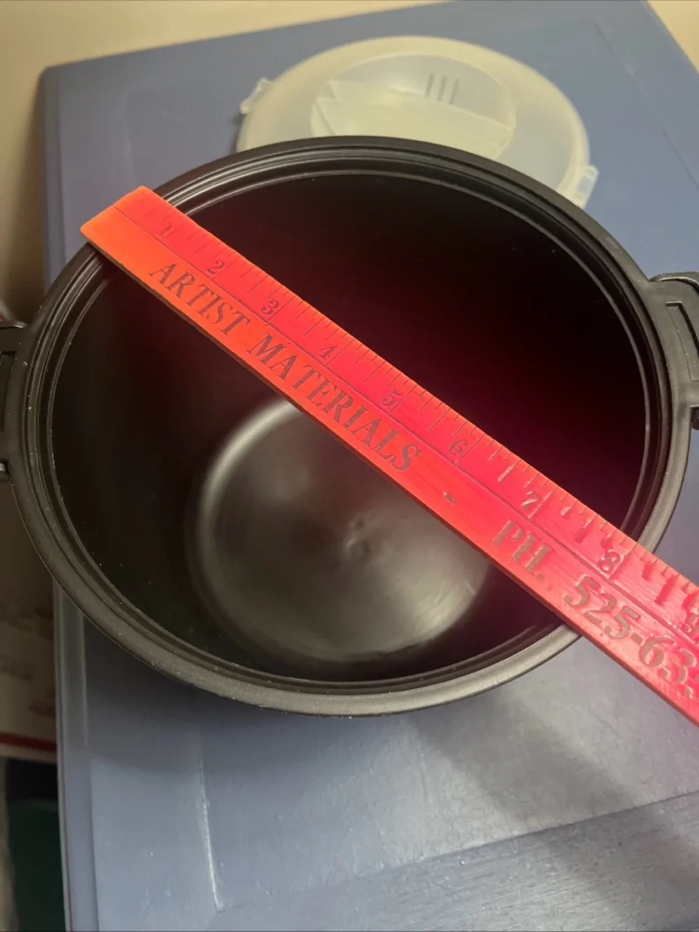 The Pampered Chef 3-Quart Micro-Cooker Plus